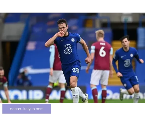 英超齐米卡斯状态回暖,近期表现稳健备受关注 英超齐米卡斯状态回暖,近期表现稳健备受关注